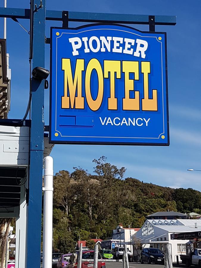 Pioneer Motels Collingwood Kültér fotó